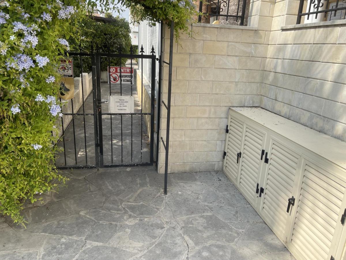 Appartement Nerina à Paphos Extérieur photo