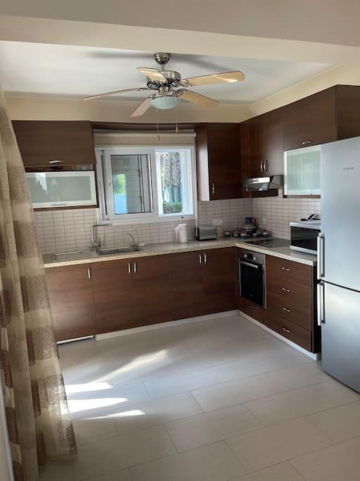 Appartement Nerina à Paphos Extérieur photo