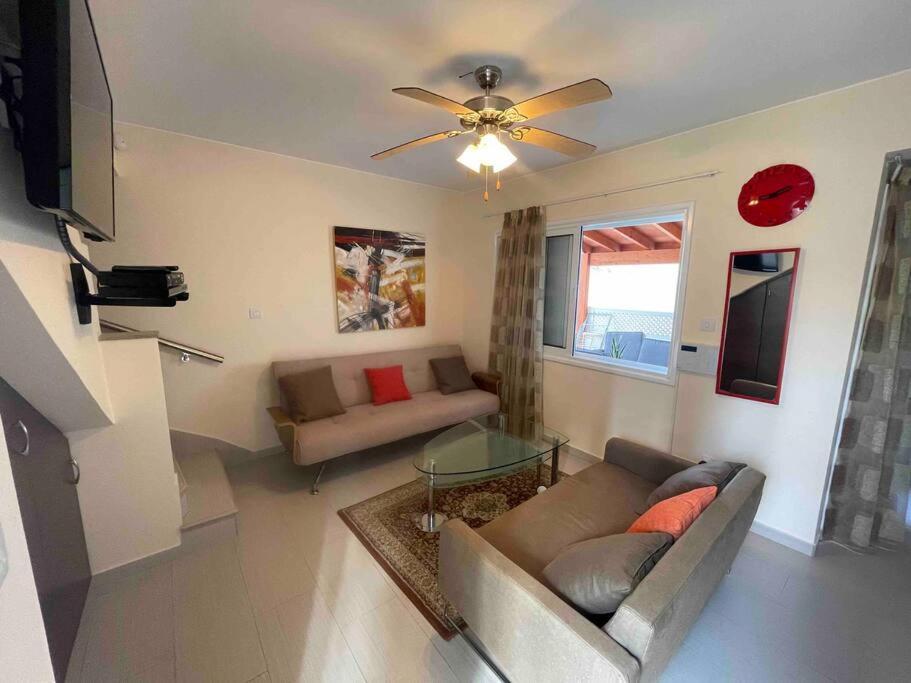 Appartement Nerina à Paphos Extérieur photo